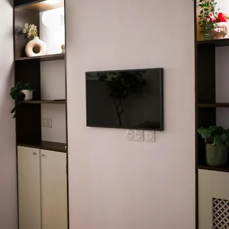 Tiny Au Coeur De Apartment *